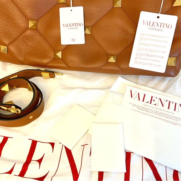 Valentino Tan Stud Large tote New - Picture 4 of 6